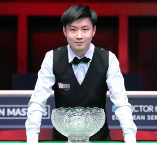 间的高度默 间的高度默